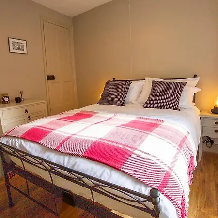 Cosy Cottage In The Heart Of Bakewell Exterior foto